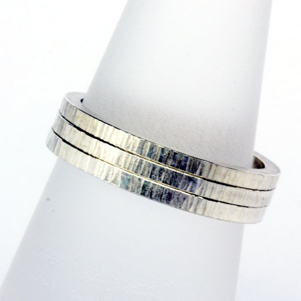 Stack ring ~ Skinny Ripple Silver